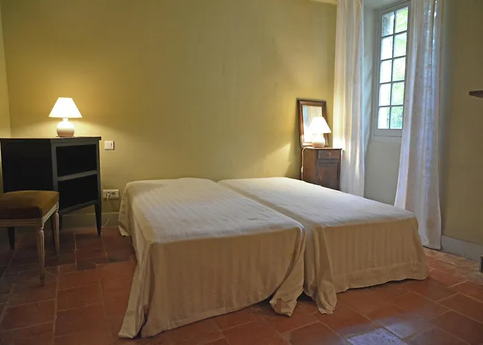 In With Pool And Bbq *