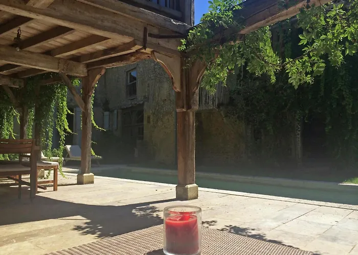 In With Pool And Bbq