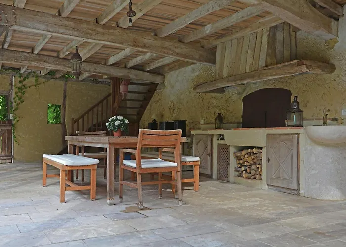 Feriehus In With Pool And Bbq Campagne-d'Armagnac